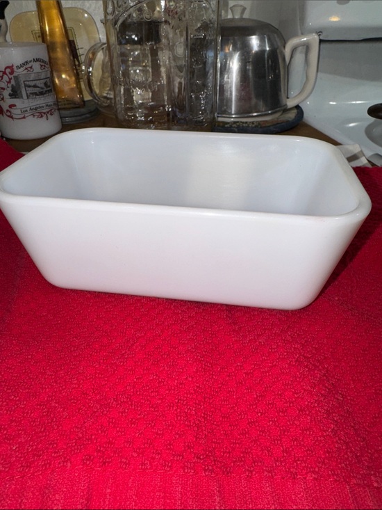 Pyrex Other - Pyrex milk glass Refrigerator Dish